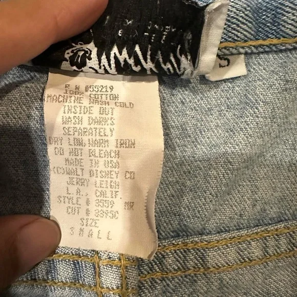 Vintage 90s Disney Mickey Jerry Leigh jean shorts - small - Picture 5 of 6